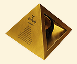 Custom Printed Pyramid Boxes